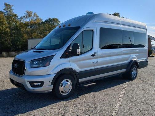 2026 Ford Transit-350 XLT