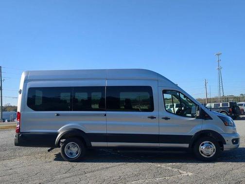 2026 Ford Transit-350 XLT