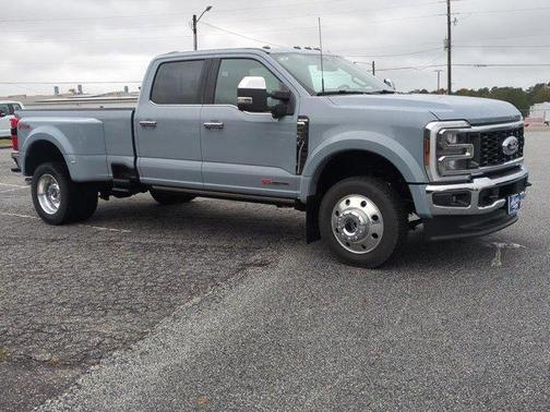 2025 Ford F-450 King Ranch