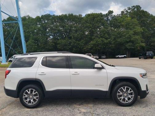 White Frost Tri-Coat 2021 GMC Acadia SLT