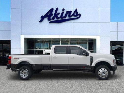 2025 Ford F-450 King Ranch