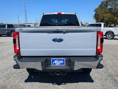 2026 Ford F-350 Lariat Super Duty