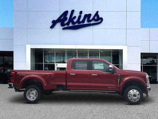 2025 Ford F-450 Lariat