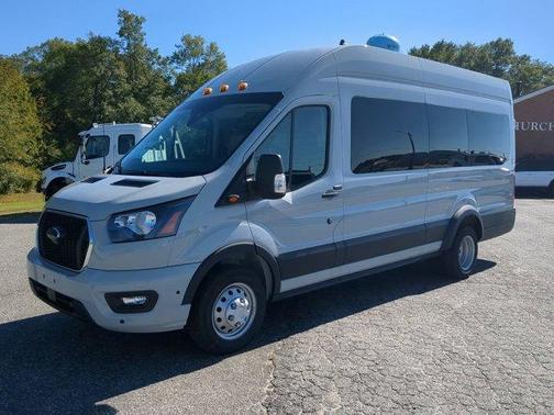 2025 Ford Transit-350 XLT