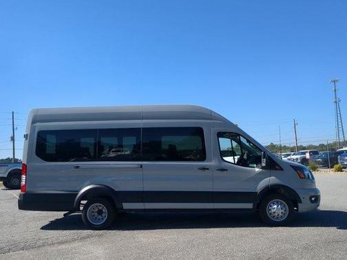 2025 Ford Transit-350 XLT