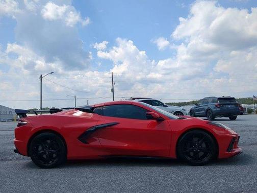2020 Chevrolet Corvette Stingray w/2LT