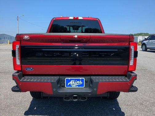 2025 Ford F-350 Platinum