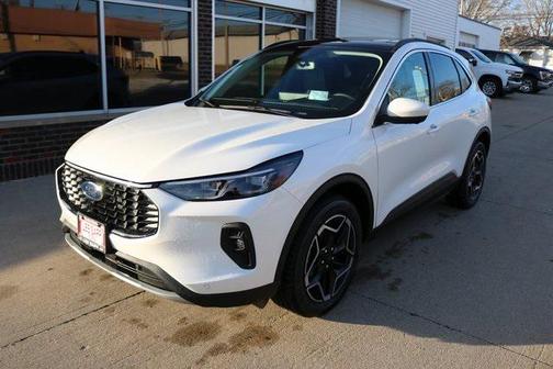 2026 Ford Escape Platinum