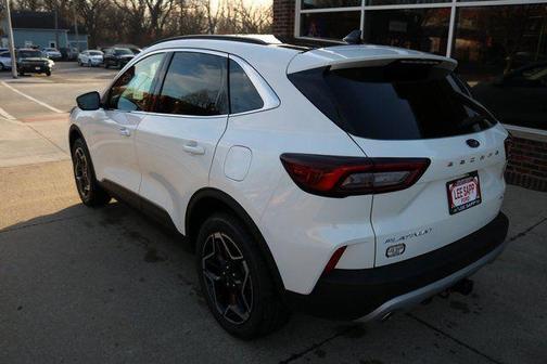 2026 Ford Escape Platinum