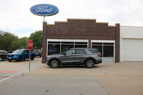 Gray 2026 Ford Explorer ST-Line