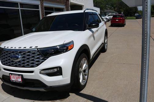 Star White Metallic Tri-Coat 2023 Ford Explorer Platinum