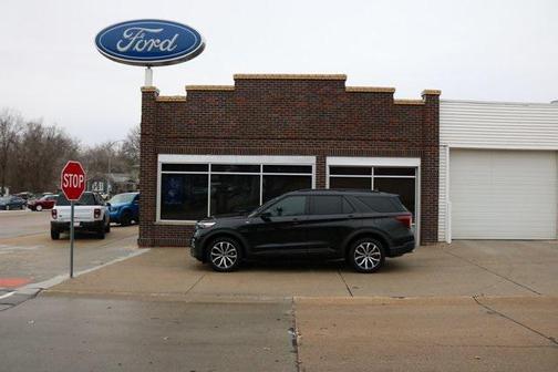 2022 Ford Explorer ST-Line