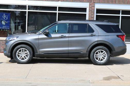Gray Metallic 2026 Ford Explorer Active