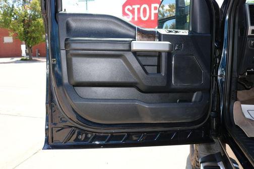 Antimatter Blue Metallic 2022 Ford F-350 Lariat