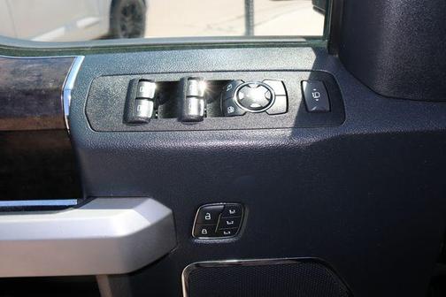 Antimatter Blue Metallic 2022 Ford F-350 Lariat