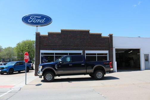 Antimatter Blue Metallic 2022 Ford F-350 Lariat Truck