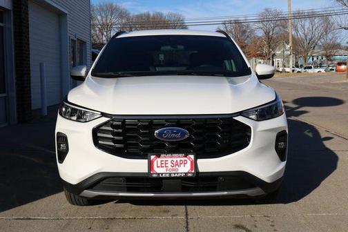 2026 Ford Escape ST-Line Select