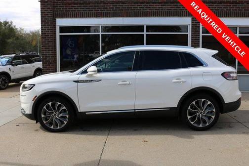 2023 Lincoln Nautilus Reserve