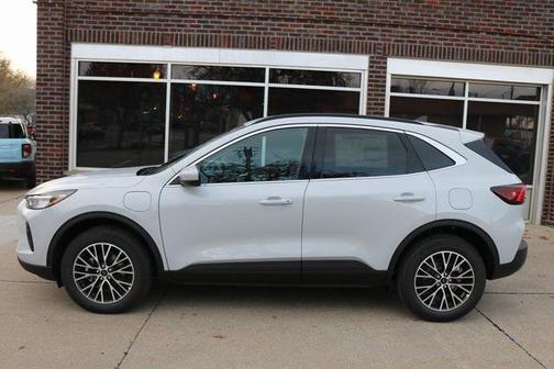 2025 Ford Escape SE