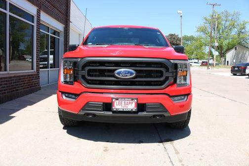 Race Red 2022 Ford F-150 XLT