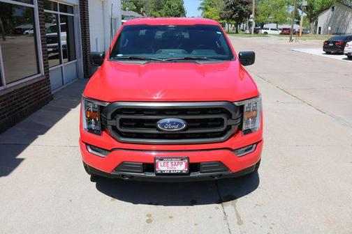 Race Red 2022 Ford F-150 XLT
