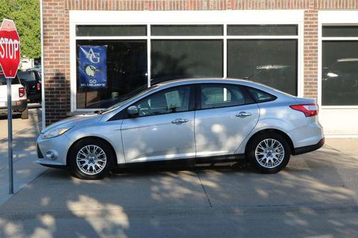 Ingot Silver 2012 Ford Focus SE