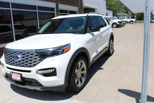 White Metallic 2020 Ford Explorer Platinum