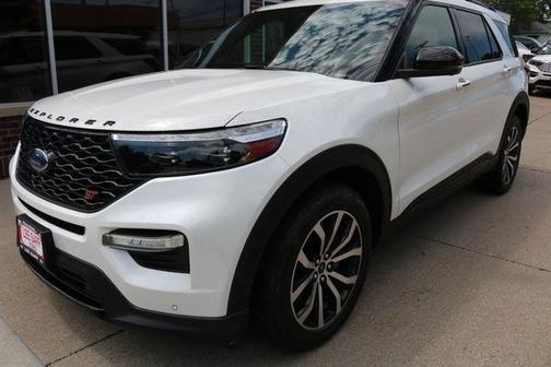 White Metallic 2020 Ford Explorer ST