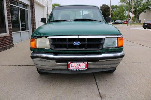 Green 1993 Ford Ranger XLT