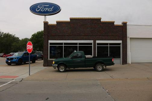 Green 1993 Ford Ranger XLT