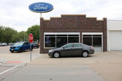 Magnetic Gray Metallic 2011 Toyota Camry LE
