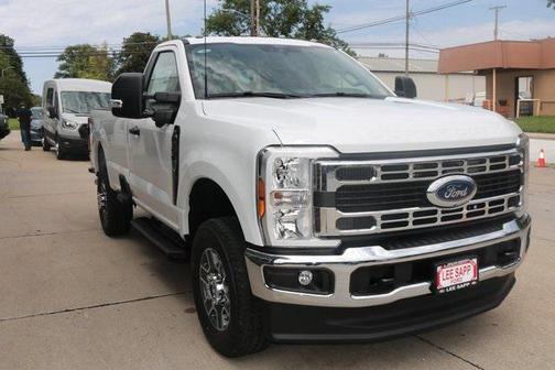 2025 Ford F-350 XLT