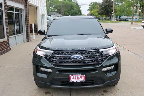 Green Metallic 2022 Ford Explorer XLT