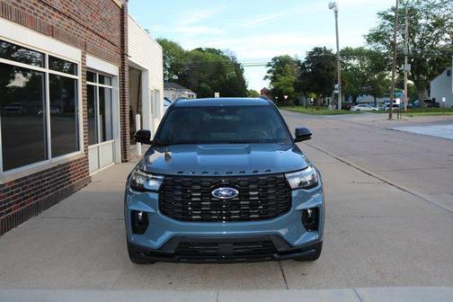 Vapor Blue 2025 Ford Explorer ST-Line