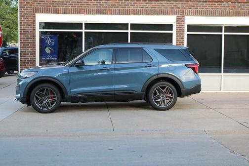 Vapor Blue 2025 Ford Explorer ST-Line