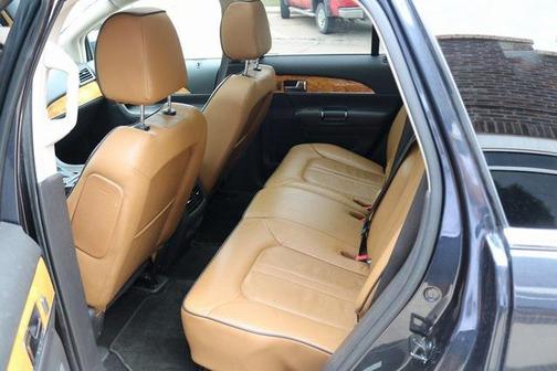 Quartz 2013 Lincoln MKX Base
