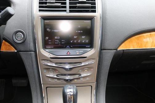 Quartz 2013 Lincoln MKX Base