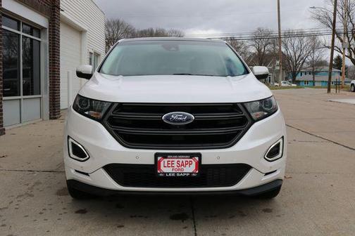 White Platinum Clearcoat Metallic 2015 Ford Edge Sport