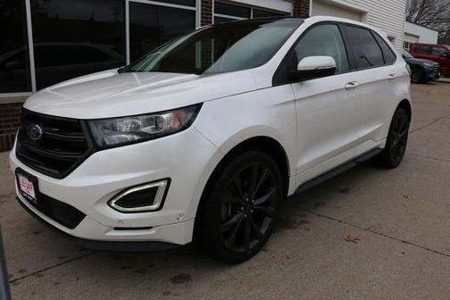 White Platinum Clearcoat Metallic 2015 Ford Edge Sport