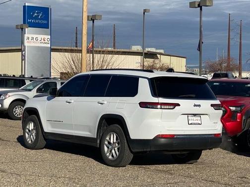 2023 Jeep Grand Cherokee L Laredo