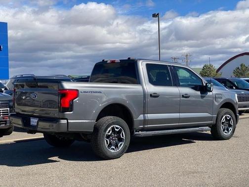 2023 Ford F-150 Lightning XLT