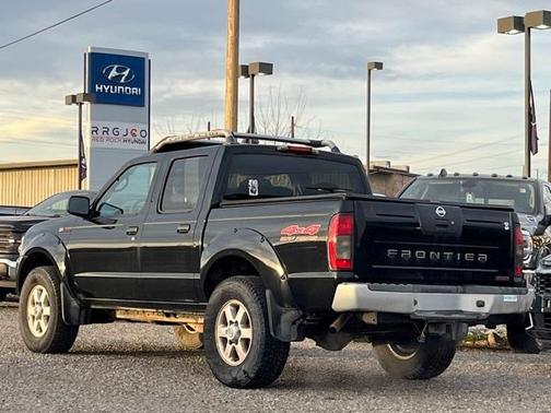 2004 Nissan Frontier SVE Crew Cab