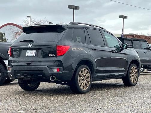 2022 Honda Passport Elite