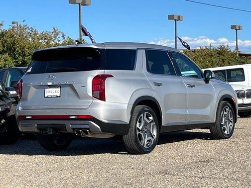 2025 Hyundai PALISADE SEL Premium