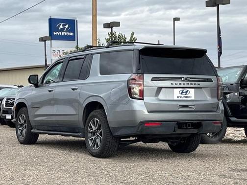 2023 Chevrolet Suburban Z71