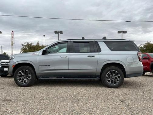 2023 Chevrolet Suburban Z71