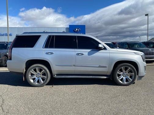 2015 Cadillac Escalade Luxury