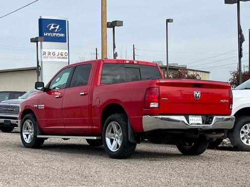 2017 RAM 1500 SLT