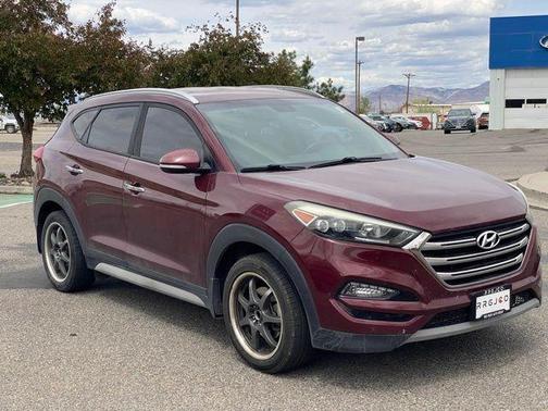 Ruby Wine 2017 Hyundai TUCSON Limited
