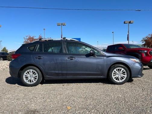 2017 Subaru Impreza 2.0i Premium